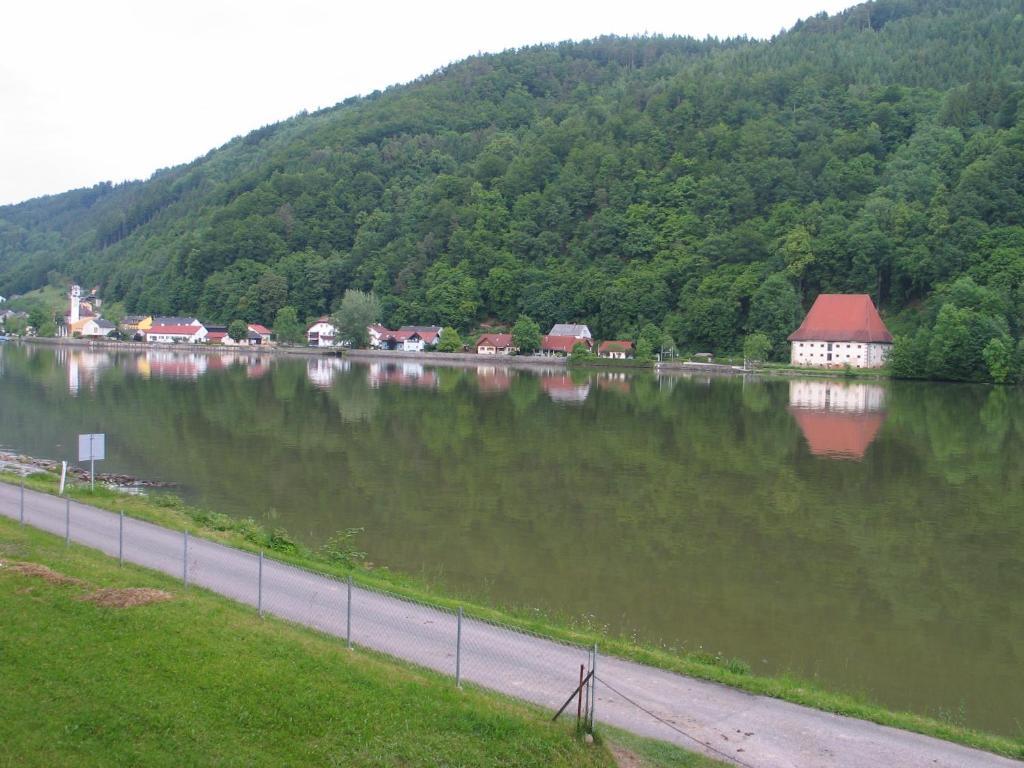 Idylle Am Donauufer Kirchberg ob der Donau Exterior photo